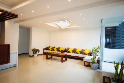 single tree mount hotel