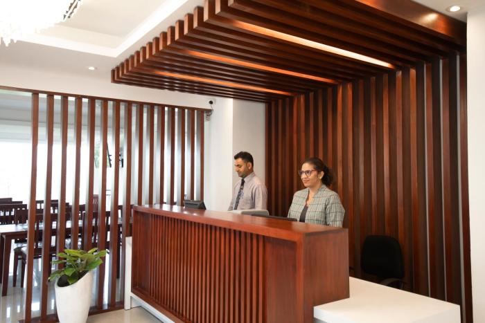 single tree mount hotel