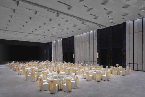 crowne plaza ezhou an ihg hotel