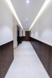 Hotel Palash,16A, Beside Gurudwara,Tugalpur Phase Iii,3 star