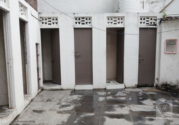 6 cr hotel natraj aurangabad