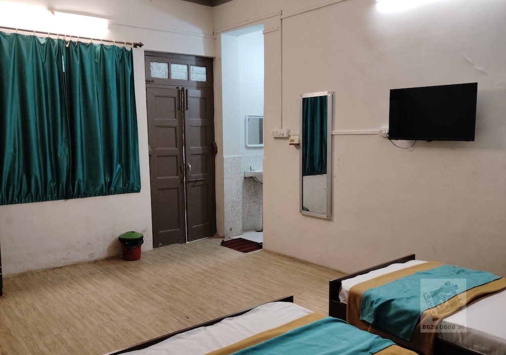 6 cr hotel natraj aurangabad