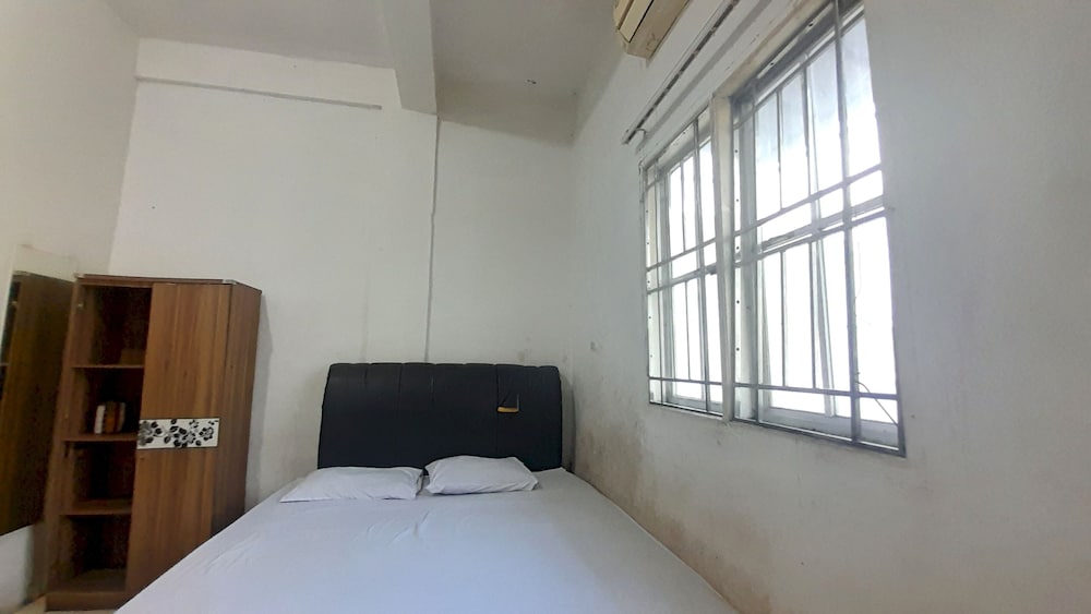 oyo 93417 homestay bunga rinte syariah