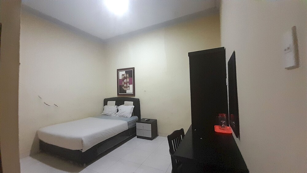 oyo 93417 homestay bunga rinte syariah