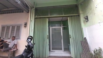 oyo 93417 homestay bunga rinte syariah