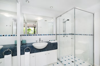 club wyndham cairns trinity links resort