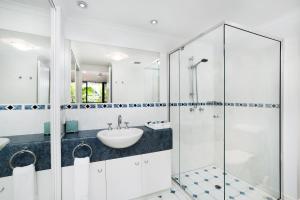 club wyndham cairns trinity links resort