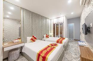 tiffany hotel and restaurant