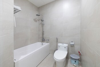 tiffany hotel and restaurant