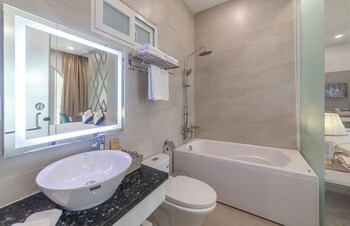 tiffany hotel and restaurant