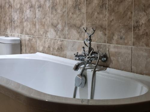 red apple guest house