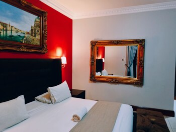 red apple guest house