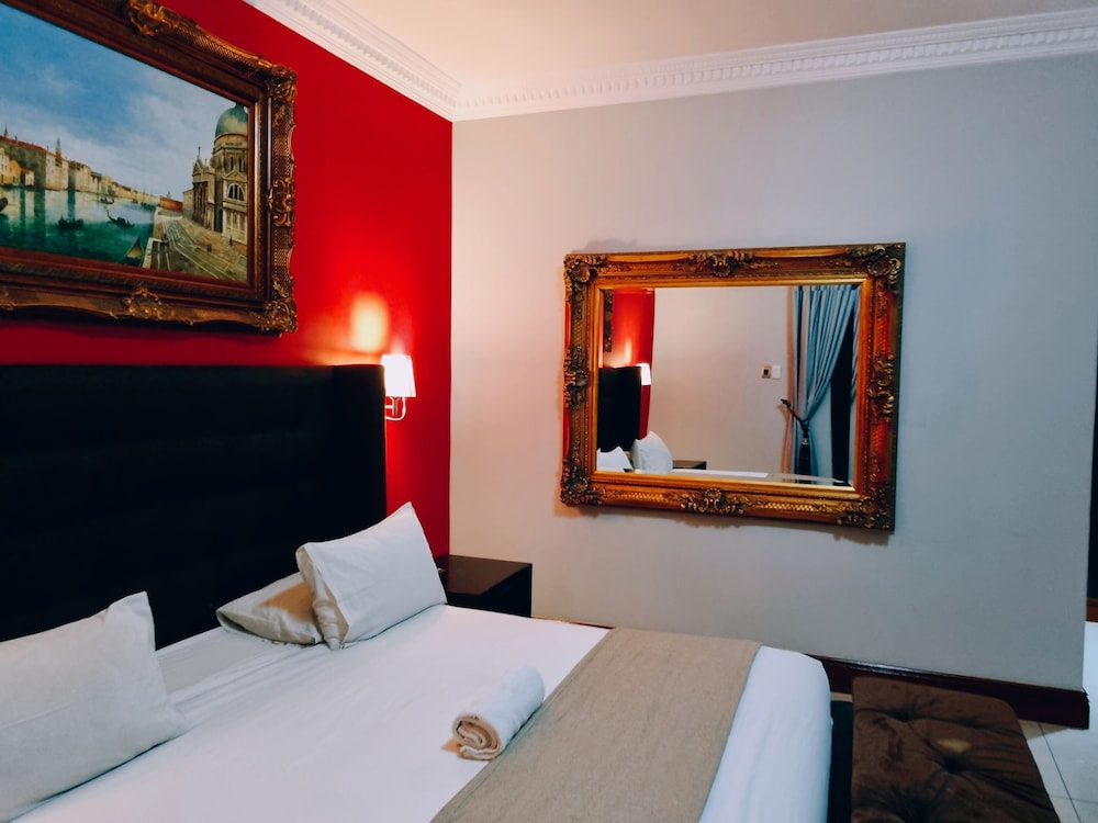 red apple guest house