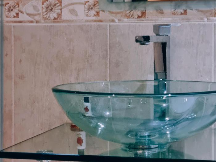 red apple guest house