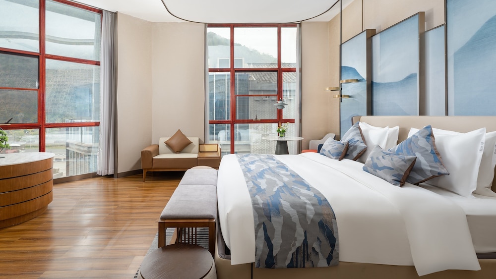 holiday inn express pingchang an ihg hotel