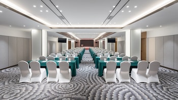holiday inn express pingchang an ihg hotel