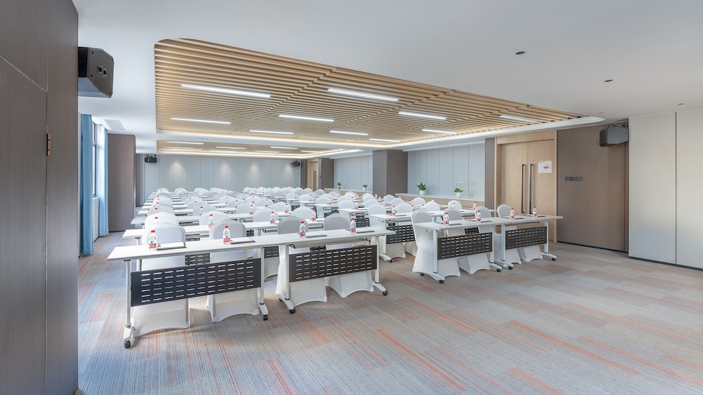 holiday inn express quanzhou taishang an ihg hotel