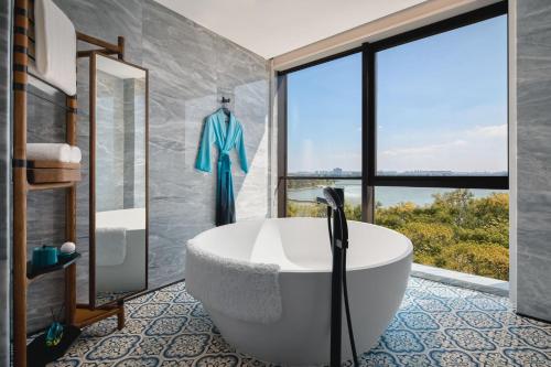 hotel indigo suzhou jinji lake an ihg hotel