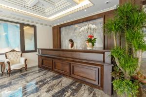 royal duong noi hotel