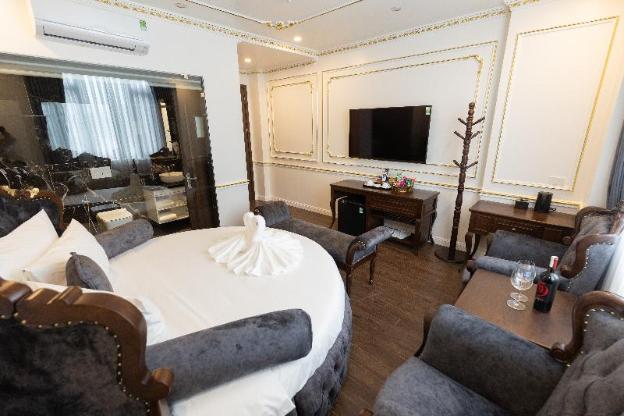 royal duong noi hotel