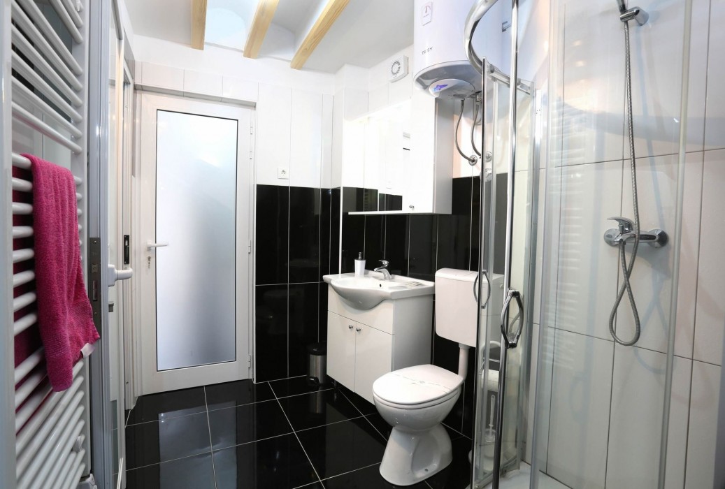 Villa Matejuska Heritage,Split>>Hvar,3 star