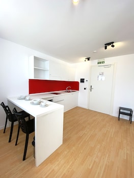 citizen suites
