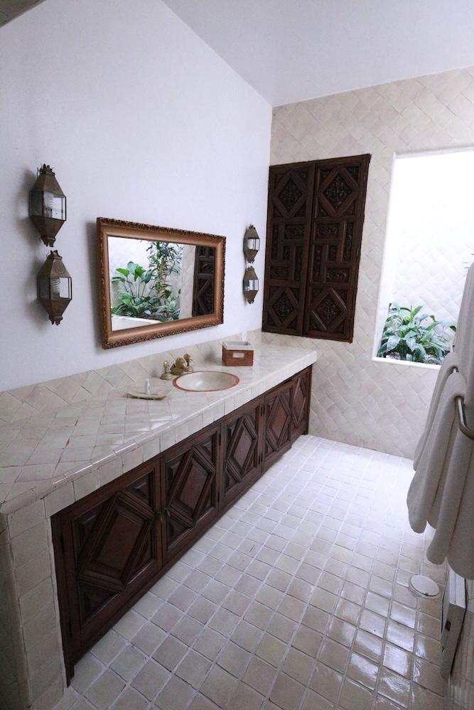 hotel casa colonial adults only