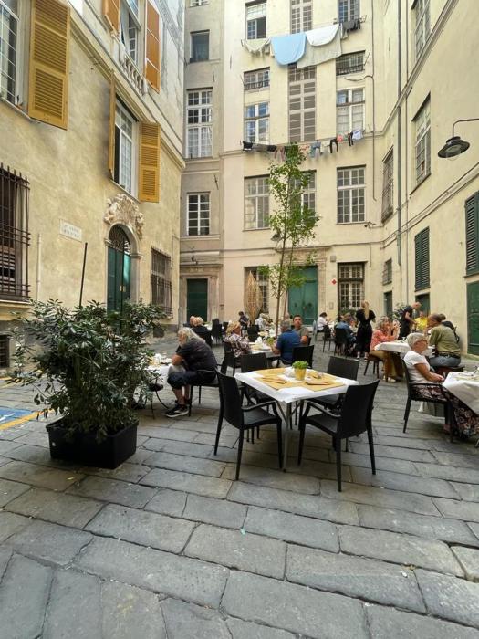 happy family apartments il doge