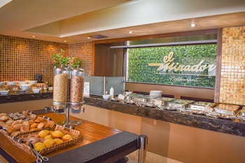 hotel san luis lindavista