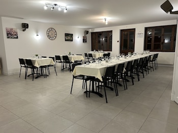 Comme Chez Soi,4791 Route De Panissières,0 star