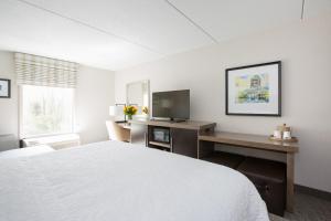 hampton inn raynham taunton