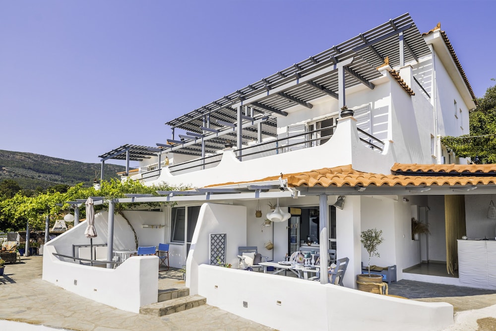 nafsika villas