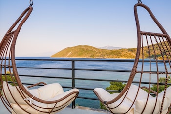 nafsika villas