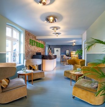 stuckhotel fettehenne