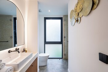 red sunset villa by hombali