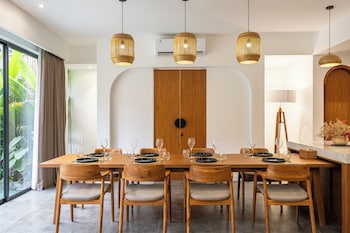 red sunset villa by hombali