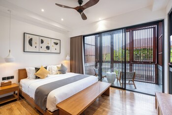 red sunset villa by hombali