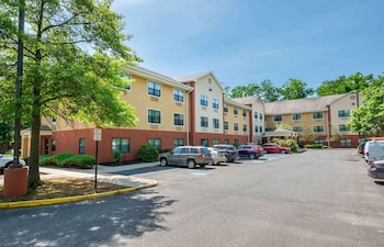 extended stay america suites red bank middletown