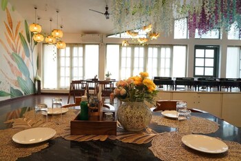 Blizz Hotels & Resorts,Paliā Kalān>>Nighasan,2 star