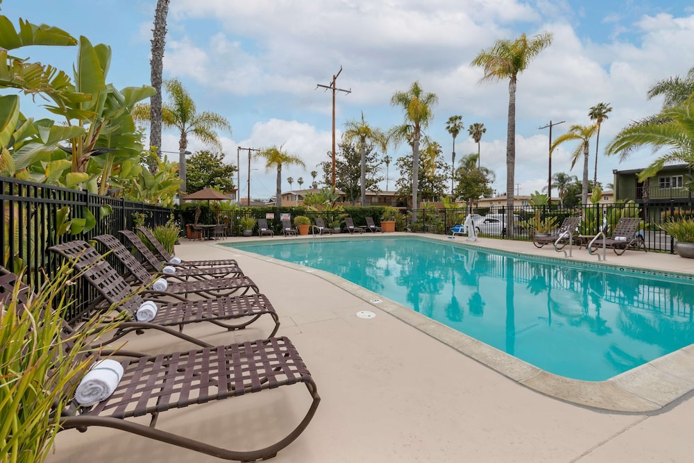 best western plus pavilions