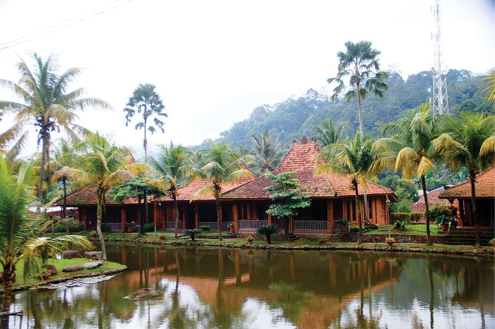 kampung turis resort and waterpark
