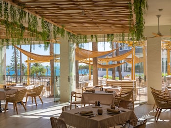 daia conil slow beach hotel