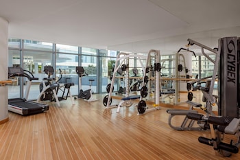 hilton dubai creek residences