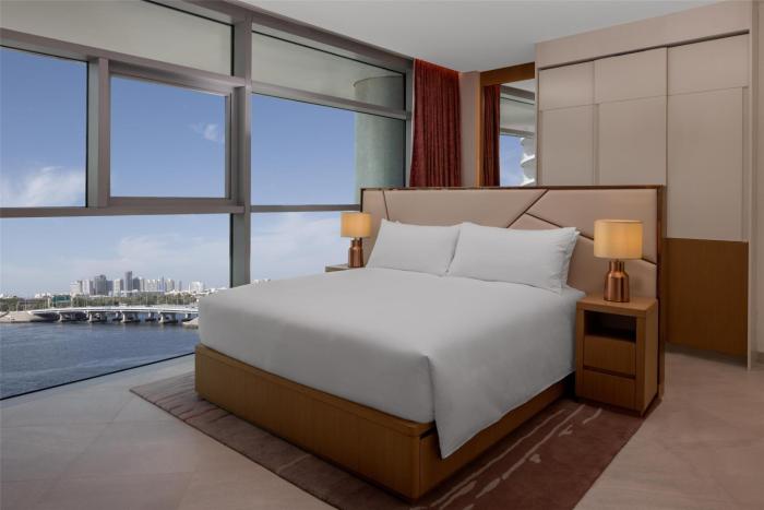 hilton dubai creek residences