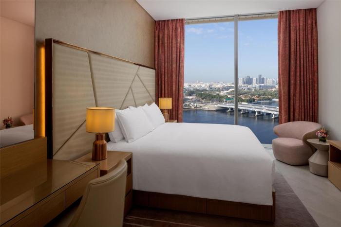 hilton dubai creek residences