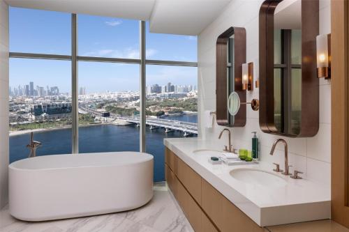 hilton dubai creek residences