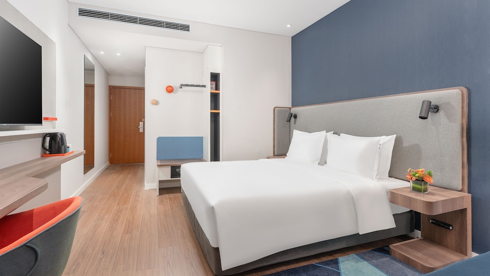 holiday inn express weifang city center an ihg hotel