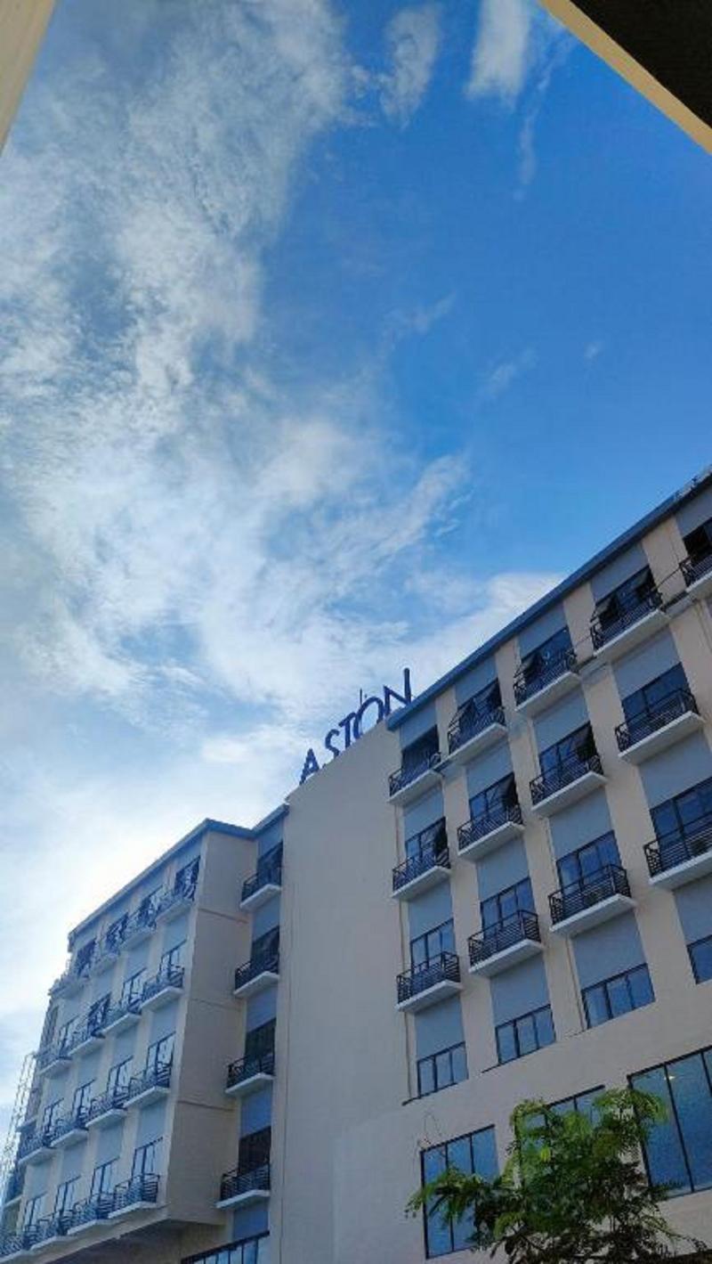 Aston Palu Hotel & Conference Center,Indonesia>>Palu,4 star