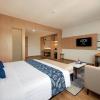 aston palu hotel and conference center