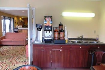 days inn by wyndham plainfield